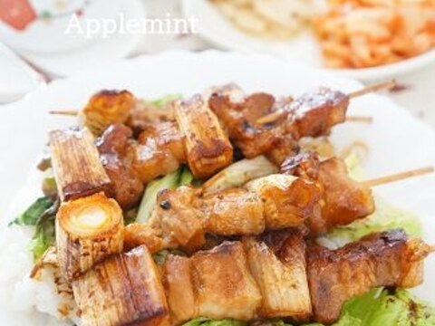 トロンと甘い長ネギがおいしい豚バラやきとり丼